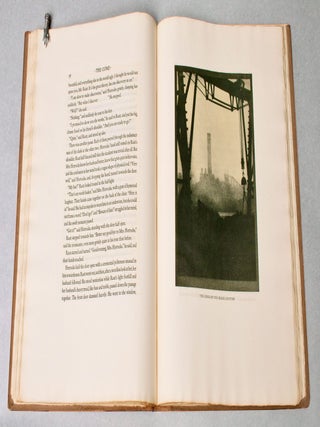 [Photobook] The Door in the Wall, and Other Stories